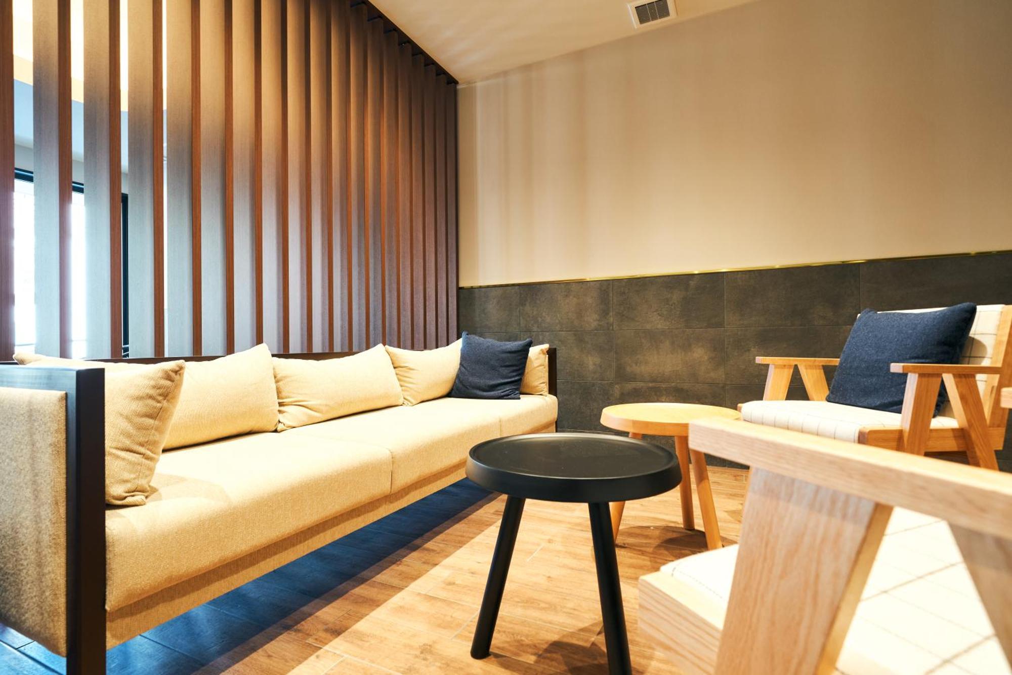Apartment Rakuten Kokura Station *